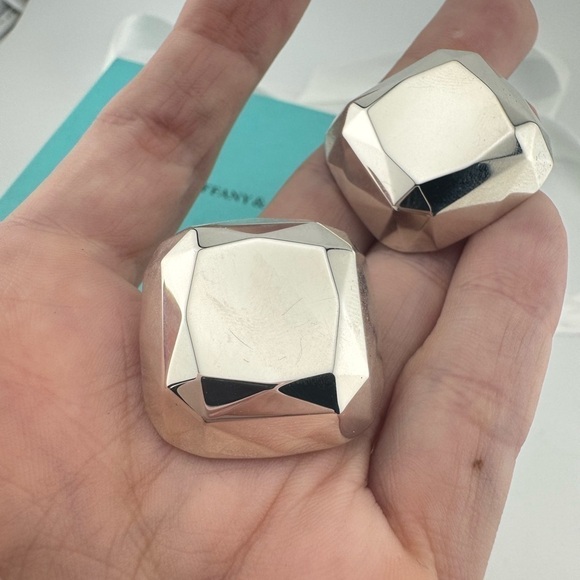 Tiffany & Co. Elsa Peretti HUGE Faceted Square Earrings Sterling Silver - Picture 8 of 8